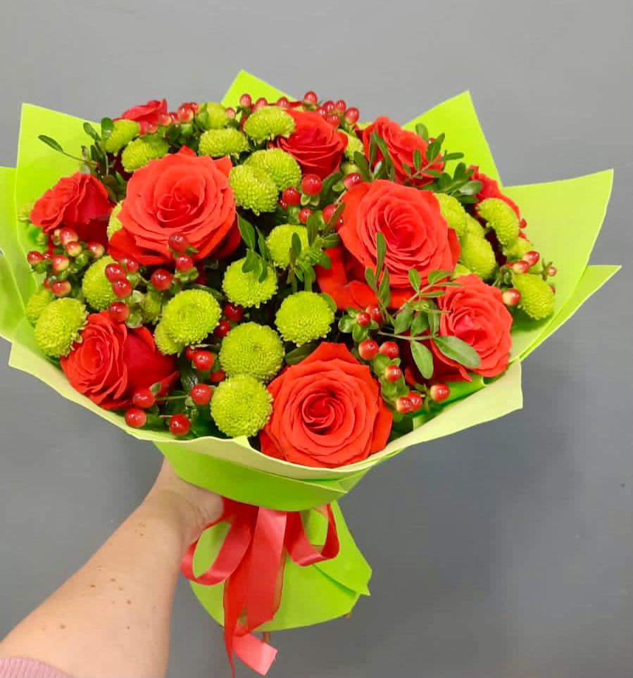 Букет цветов из: Хризантемы и Розы в Инжавино