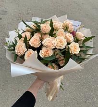 Букет Кремовые розы Латте в Инжавино