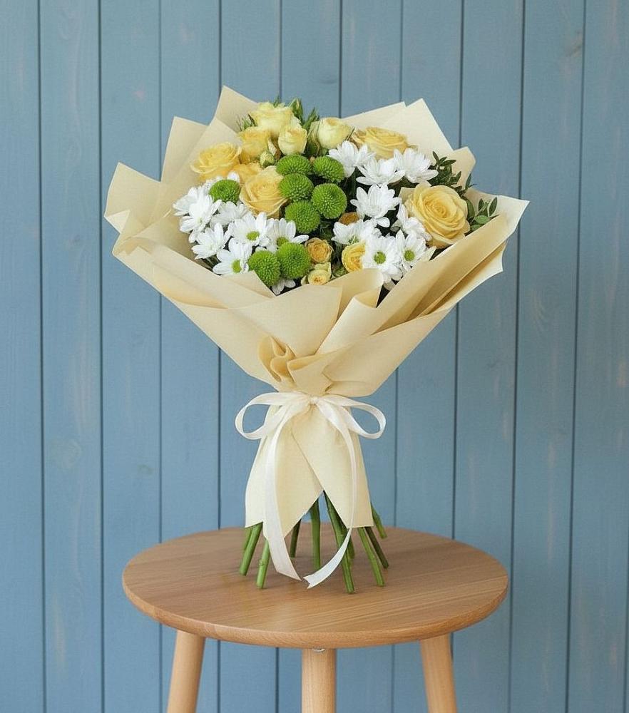 Букет цветов из: Хризантемы и Розы в Инжавино