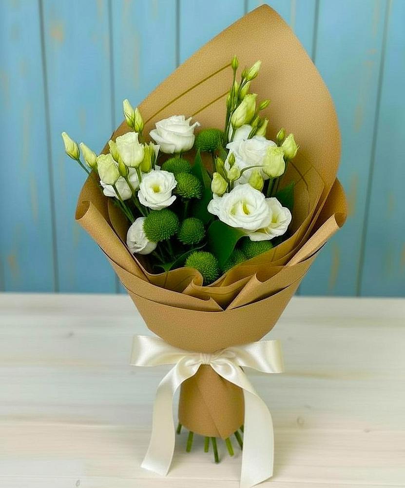 Букет цветов из: Хризантемы и Лизиантусы в Инжавино