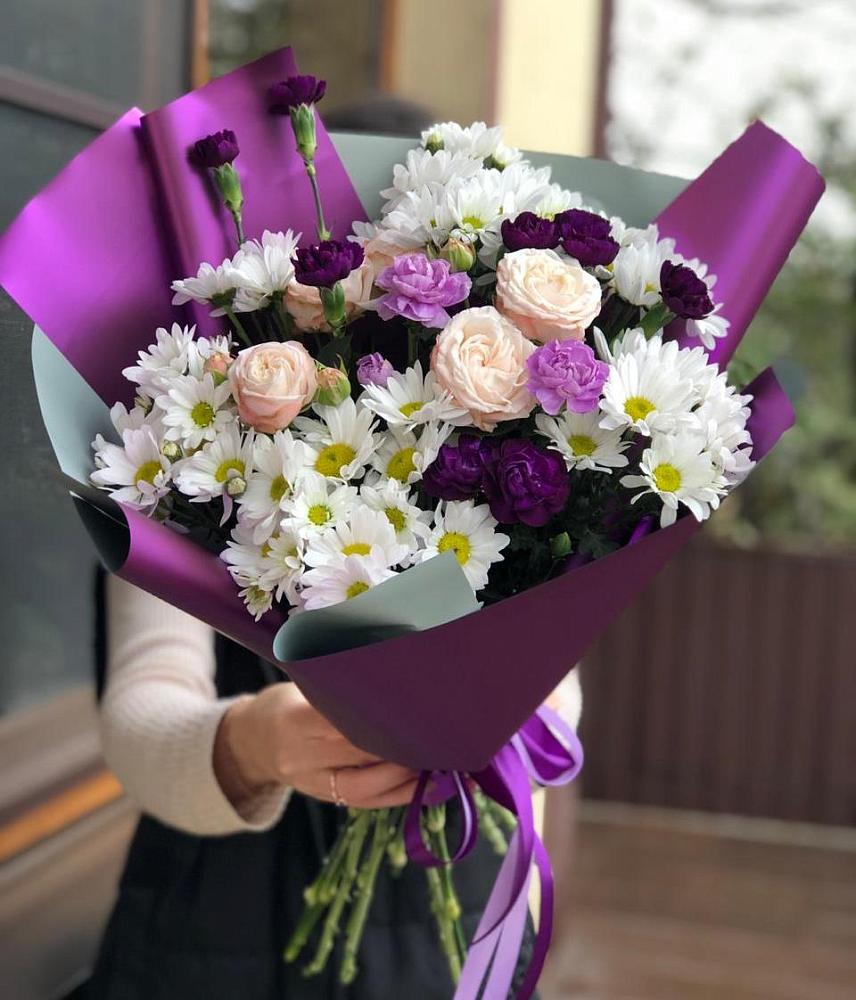 Букет цветов из: Хризантемы, Гвоздики и Розы в Инжавино