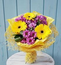 Букет цветов из:  Хризантемы и Герберы в Инжавино