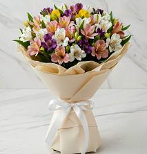 Букет цветов из:  Альстромерии в Инжавино