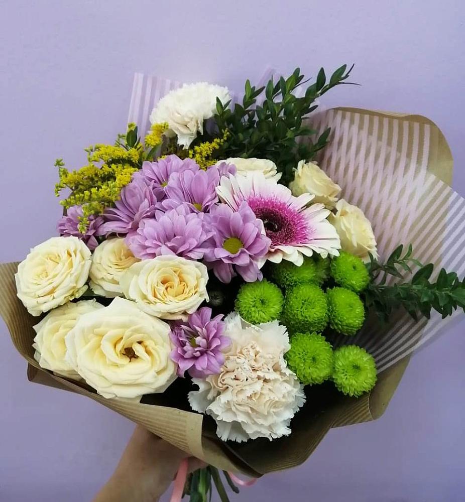 Букет цветов из: Хризантемы, Розы, Гвоздики и Герберы в Инжавино