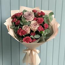Букет цветов из:  Гвоздики и Розы в Инжавино