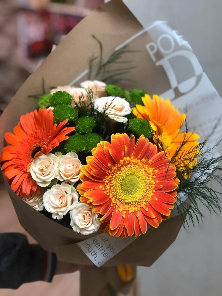 Букет цветов из: Герберы, Хризантемы и Розы в Инжавино